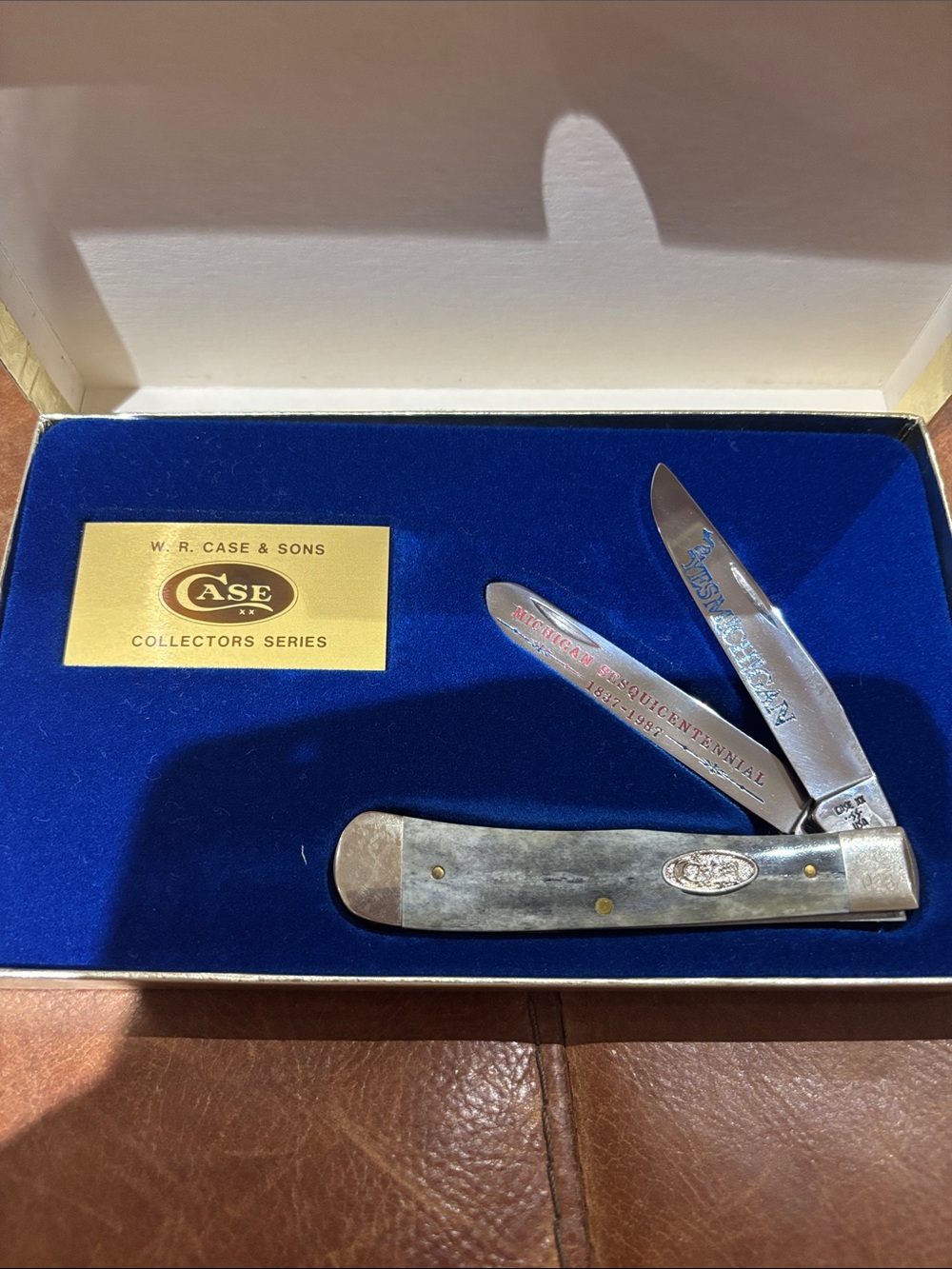 Case XX Michigan Bicentennial Trapper Knife - 6254 SS Lightening 3 dot 1987